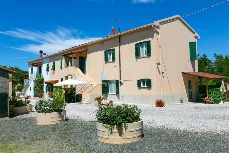 Agriturismo Case Nuove Castellina Marittima Bagian luar foto